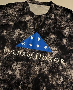 Folds Of Honor American Patriotic Non Profit Military Scholarships T-Shirt LARGE